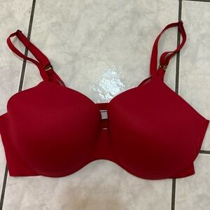 Victoria's Secret Incredible Lined Perfect Coverage Red Bra 36DD